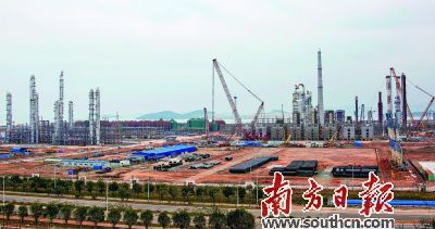 中海油惠州煉化二期項目在建設中。